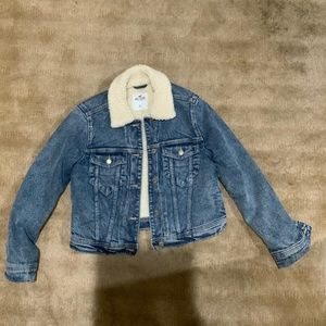 Hollister, blue, Jean jacket, medium, with white faux fur